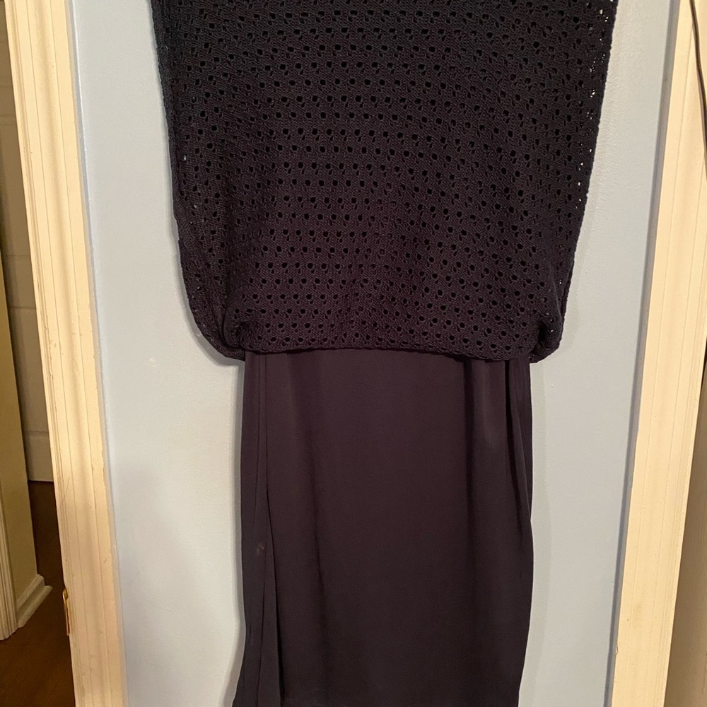 Dress - Picture 2 of 5